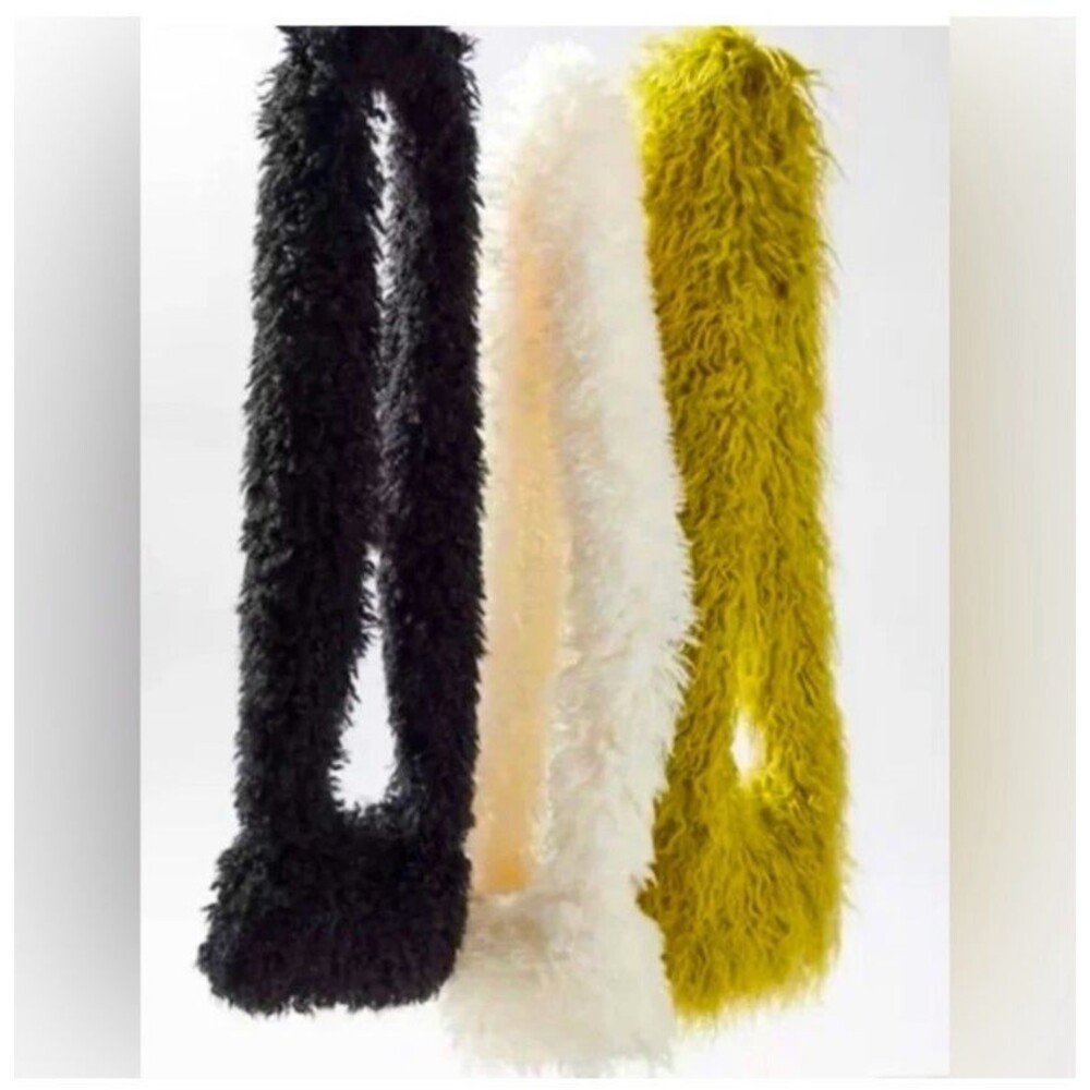 Urban Outfitter Furry  Bag NWOT